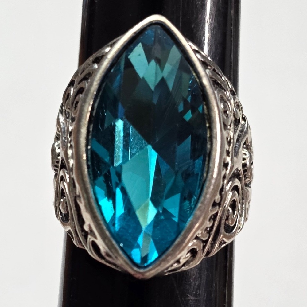 Ornate Ring Size 11 Marquise Cut Faceted Blue Huge Stone Statement Silver Tone
